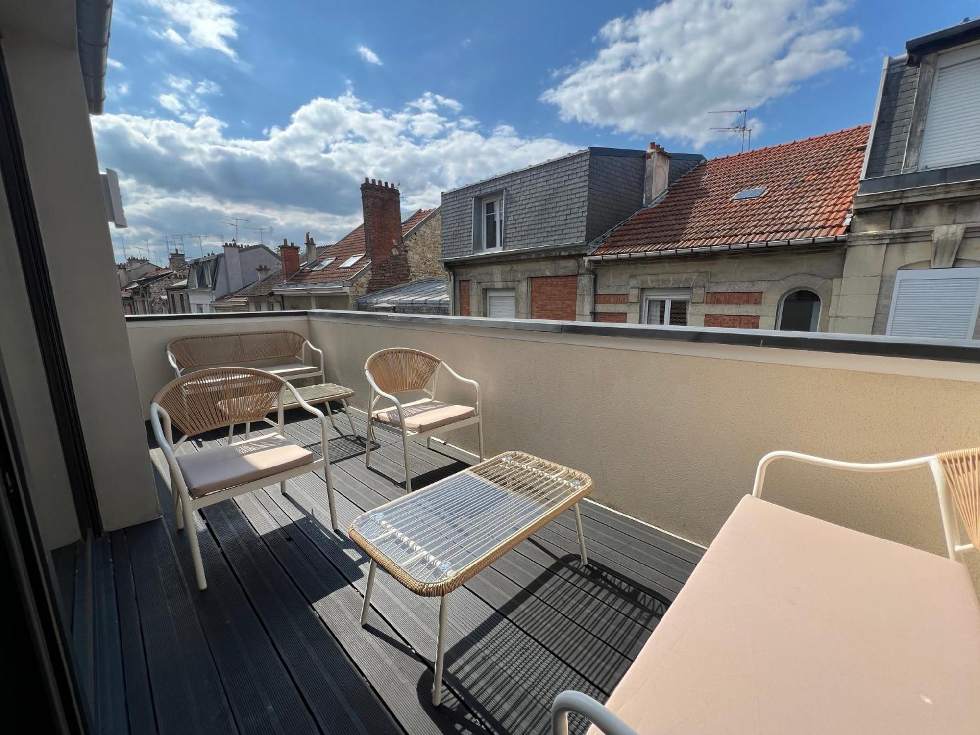 Mm Suites Town House Terrasse Reims Exterior foto
